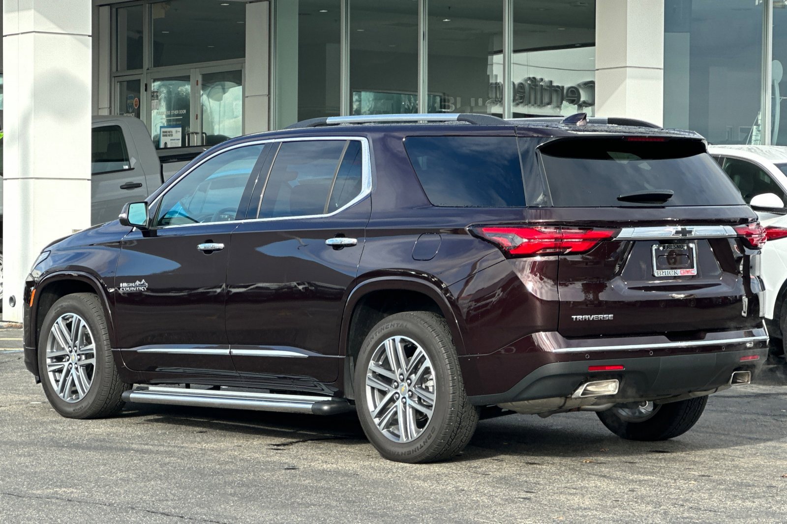 Used 2022 Chevrolet Traverse High Country w/ LPO, Floor Liner Package image 6