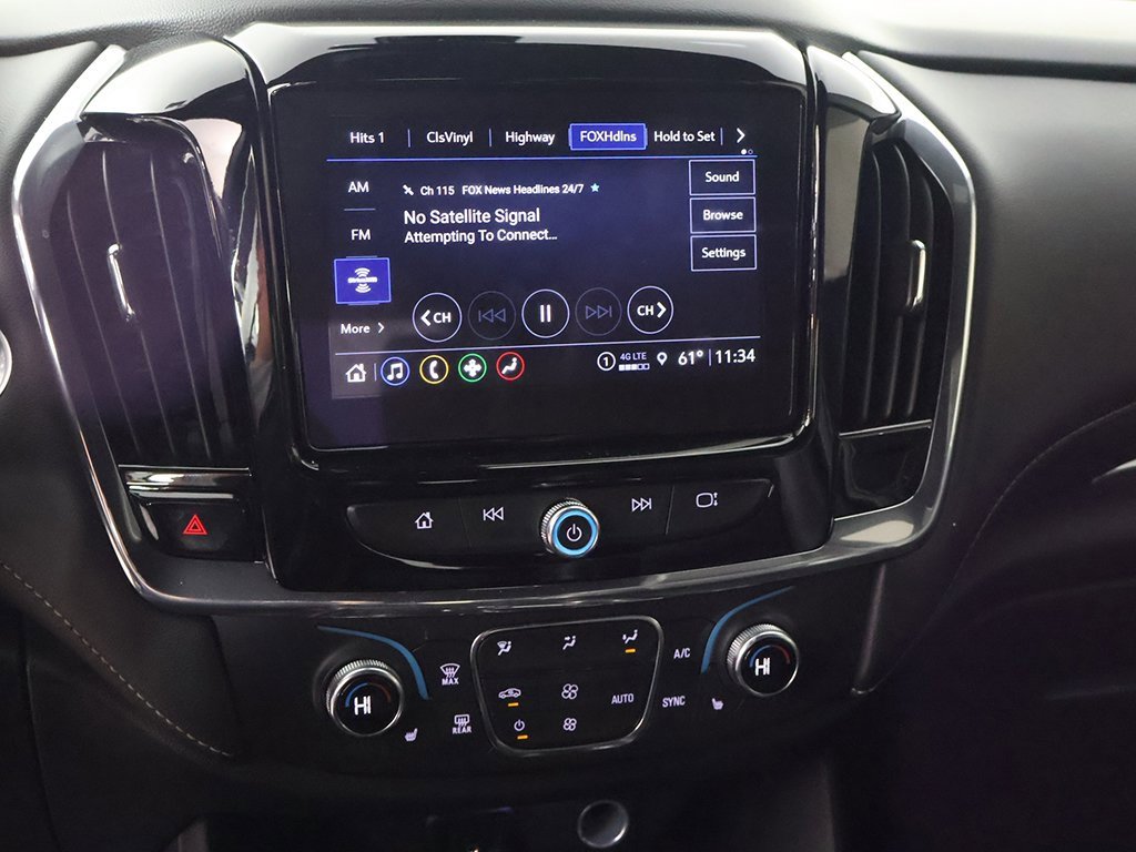 Used 2023 Chevrolet Traverse LT image 43