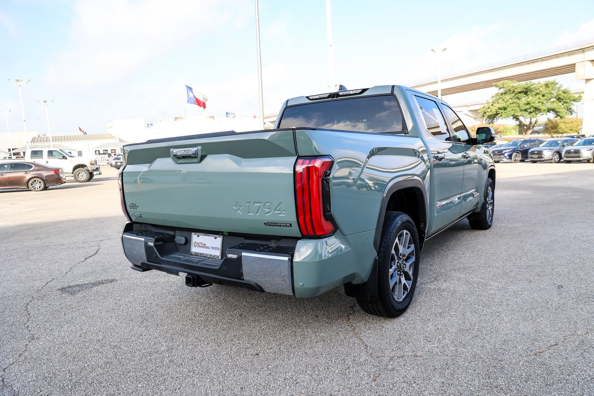 Used 2025 Toyota Tundra 1794 Edition AWD/4WD image 7