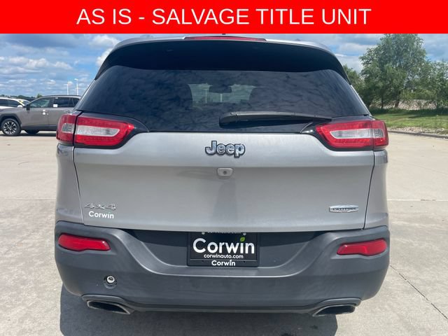 Used 2015 Jeep Cherokee Latitude w/ Comfort/Convenience Group AWD/4WD image 7
