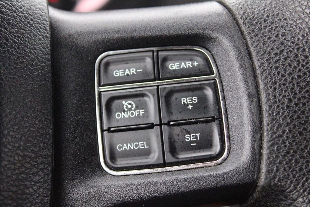 Used 2016 RAM 1500 Express image 28