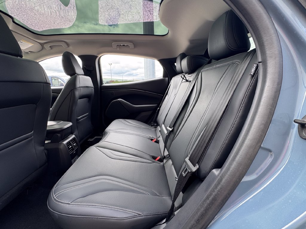 Used 2023 Ford Mustang Mach-E Premium AWD/4WD image 33