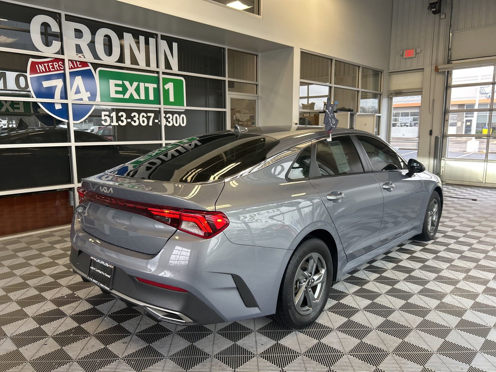 Used 2022 Kia K5 LX image 6