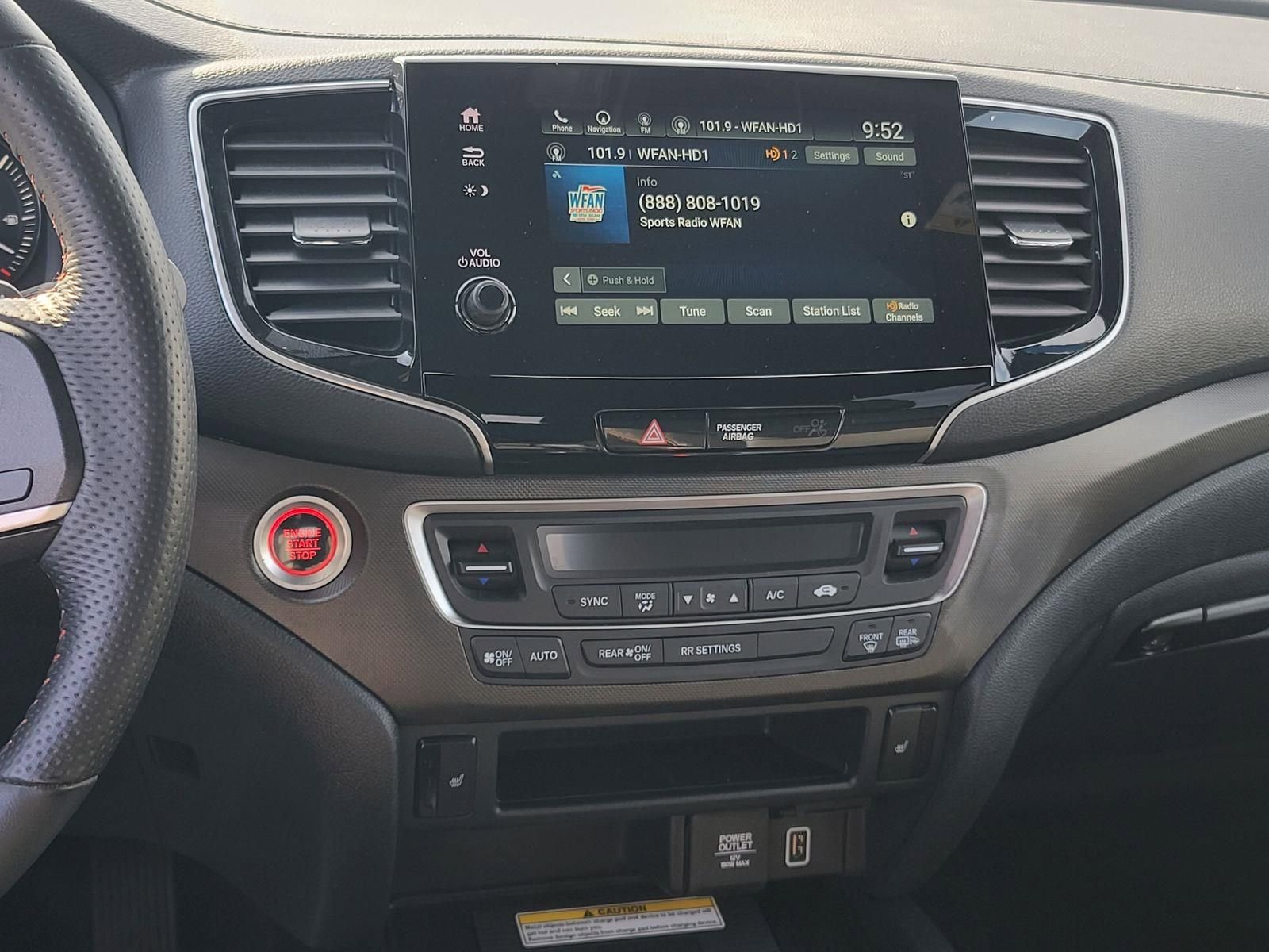 Used 2023 Honda Passport TrailSport image 16