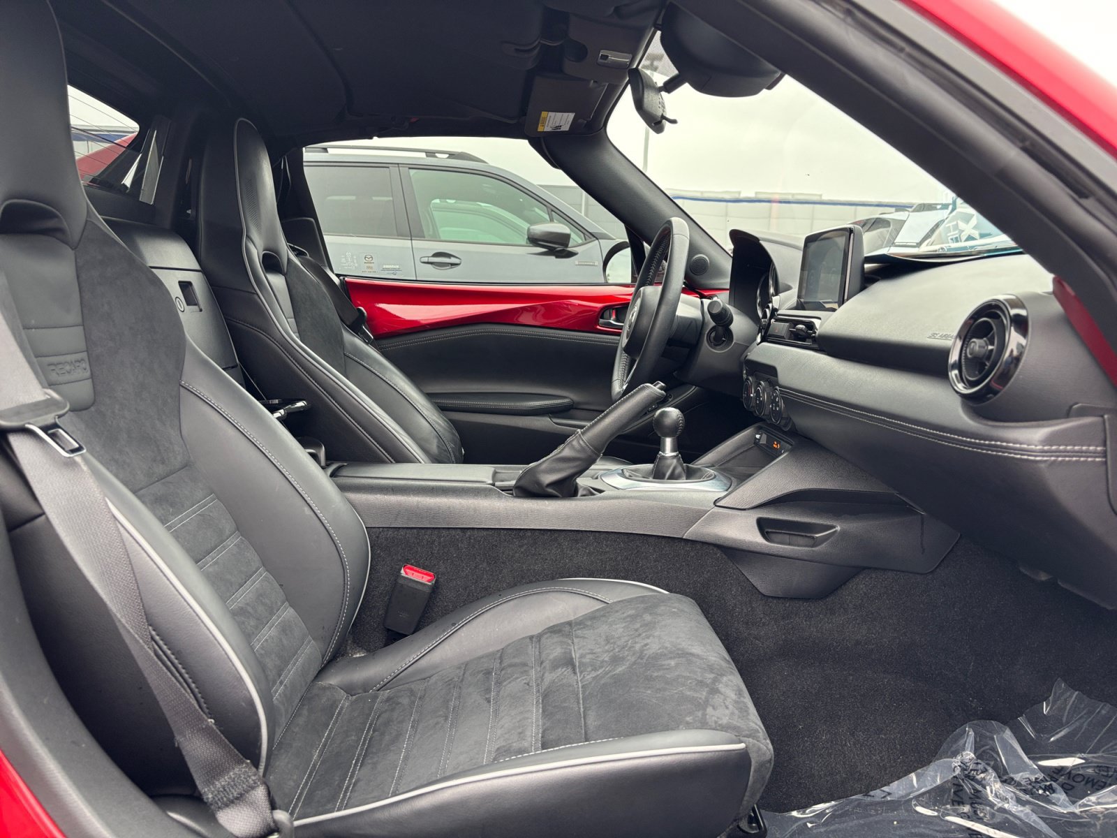Used 2023 MAZDA MX-5 Miata Club w/ Weather Package RWD image 18