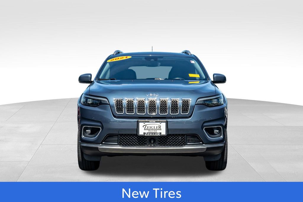 Used 2021 Jeep Cherokee Limited image 2