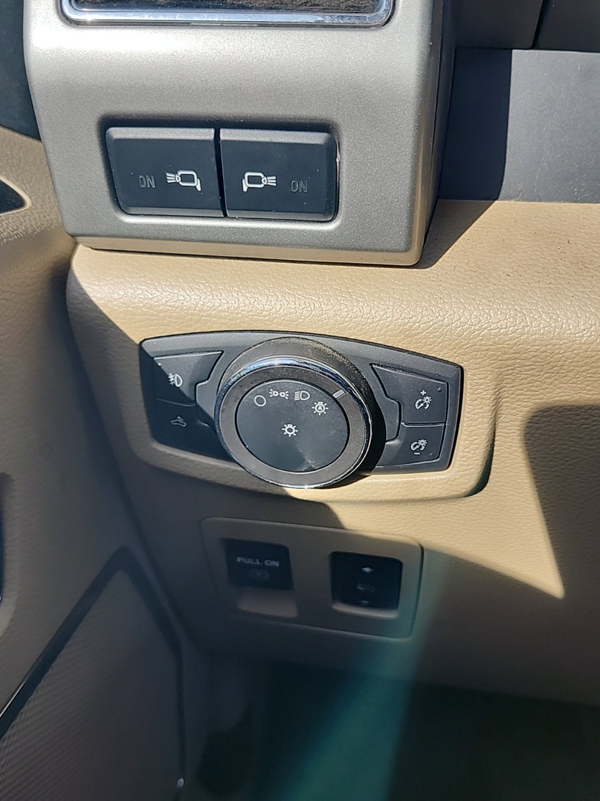 Used 2019 Ford F150 Lariat AWD/4WD image 15