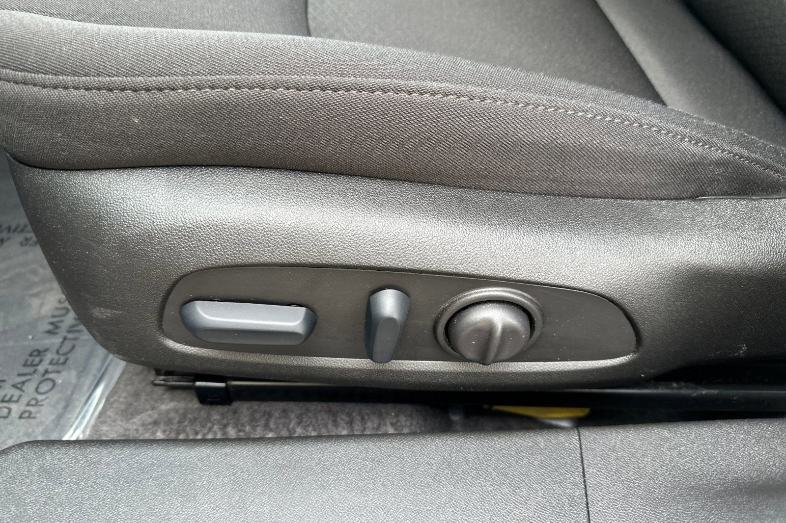 Certified 2025 Chevrolet Malibu RS image 12