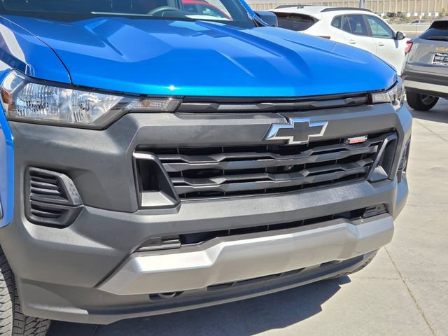 Certified 2024 Chevrolet Colorado Trail Boss w/ Technology Package AWD/4WD image 8