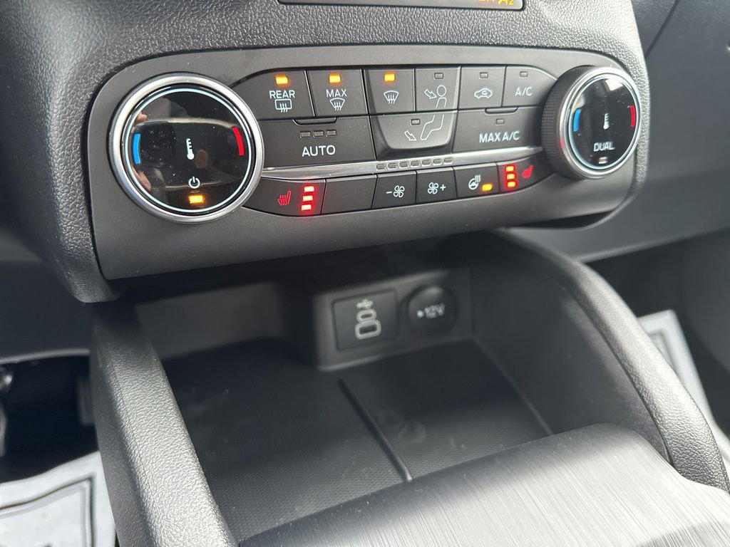 New 2026 Ford Escape ST-Line Select w/ Equipment Group 401A image 43