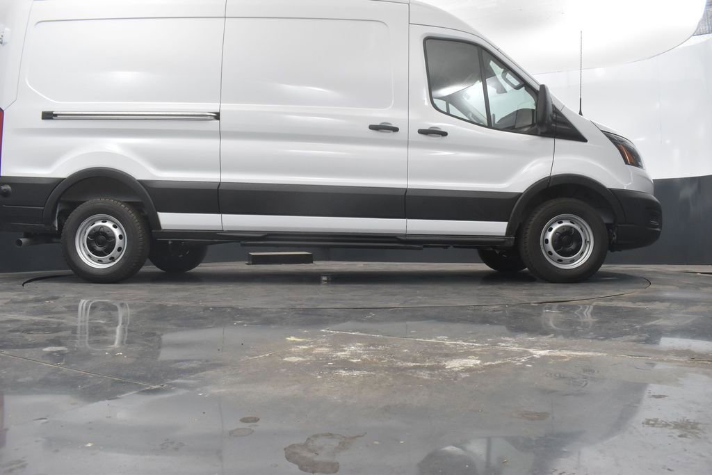 New 2026 Ford Transit 250 148 Medium Roof image 29