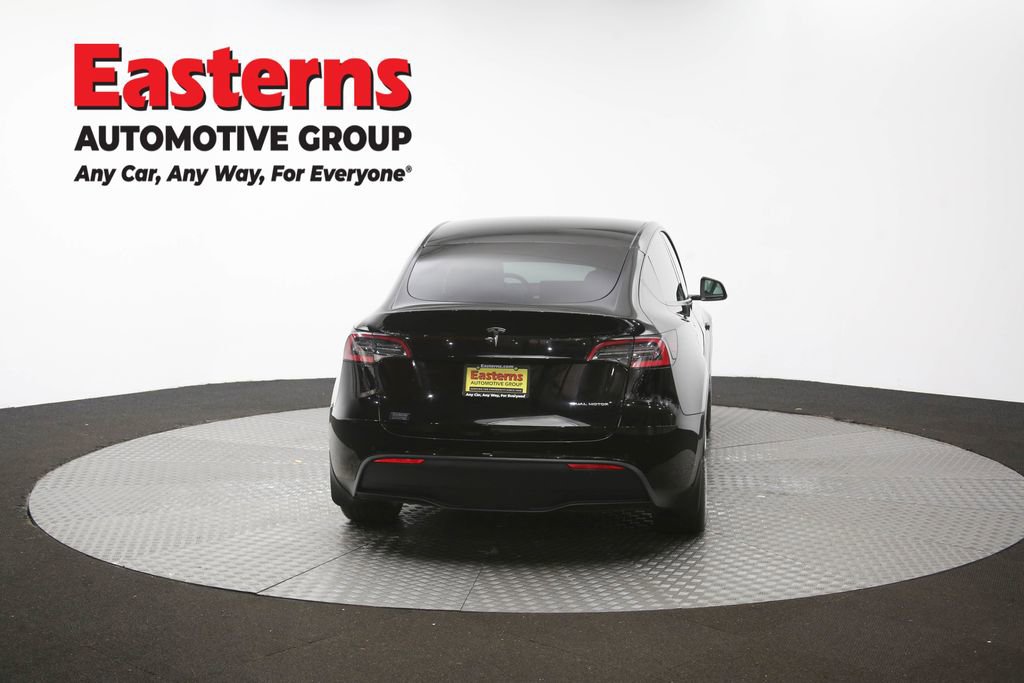 Used 2021 Tesla Model Y Long Range AWD/4WD image 32