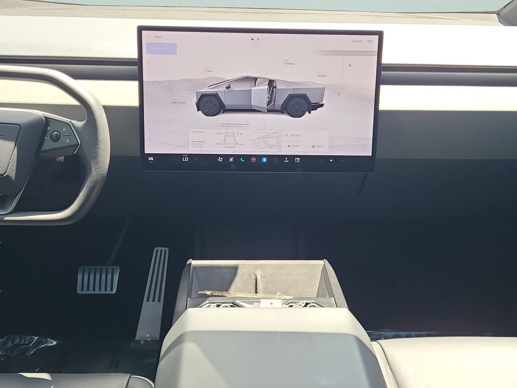 Used 2024 Tesla Cybertruck AWD Crew Cab image 21