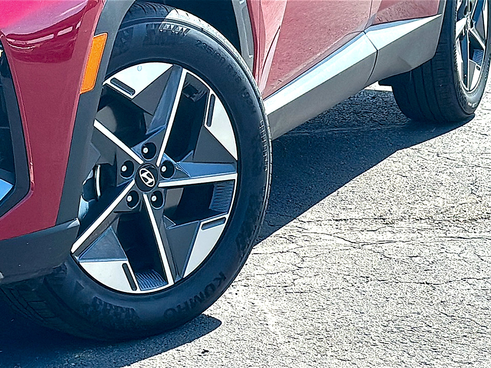 Used 2026 Hyundai Tucson SEL FWD image 3