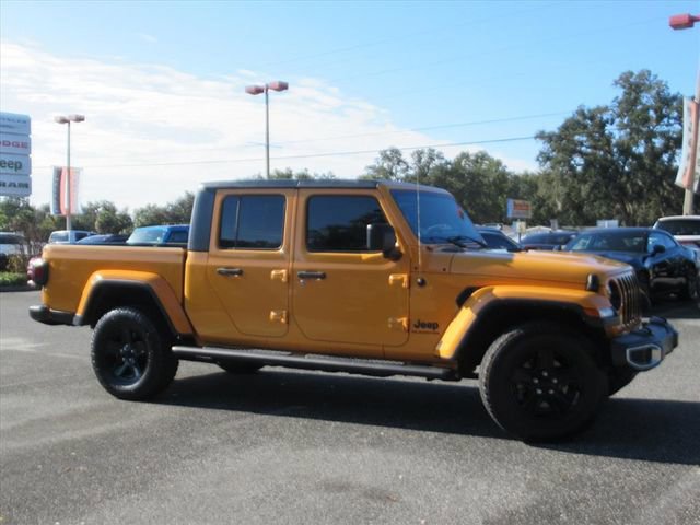 Used 2021 Jeep Gladiator Sport image 2