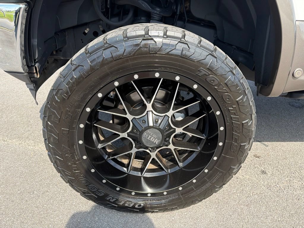 Used 2019 Ford F150 King Ranch w/ Equipment Group 601A Luxury AWD/4WD image 11