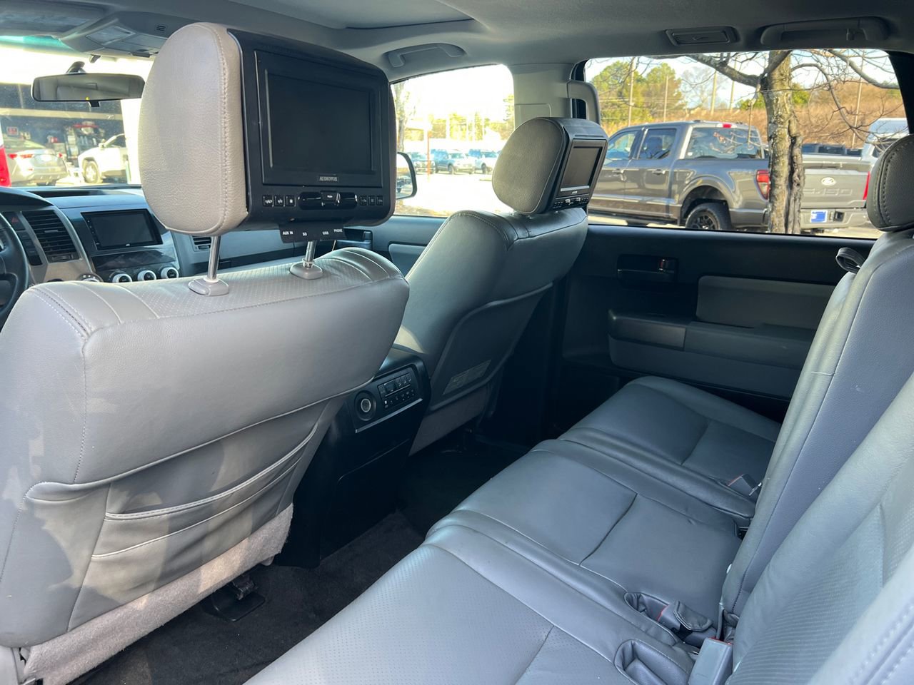 Used 2013 Toyota Sequoia SR5 image 23