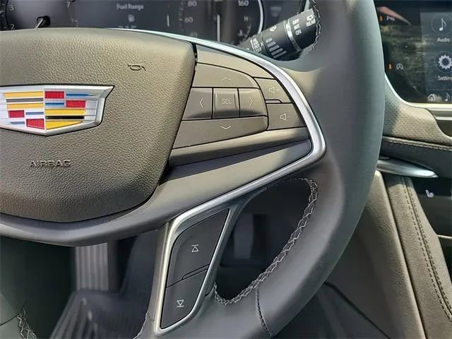 New 2024 Cadillac XT5 Luxury image 15