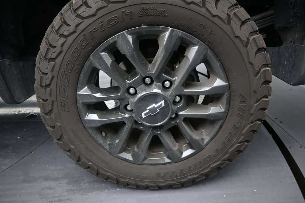Used 2025 Chevrolet Silverado 2500 LT w/ Trail Boss Package AWD/4WD image 10