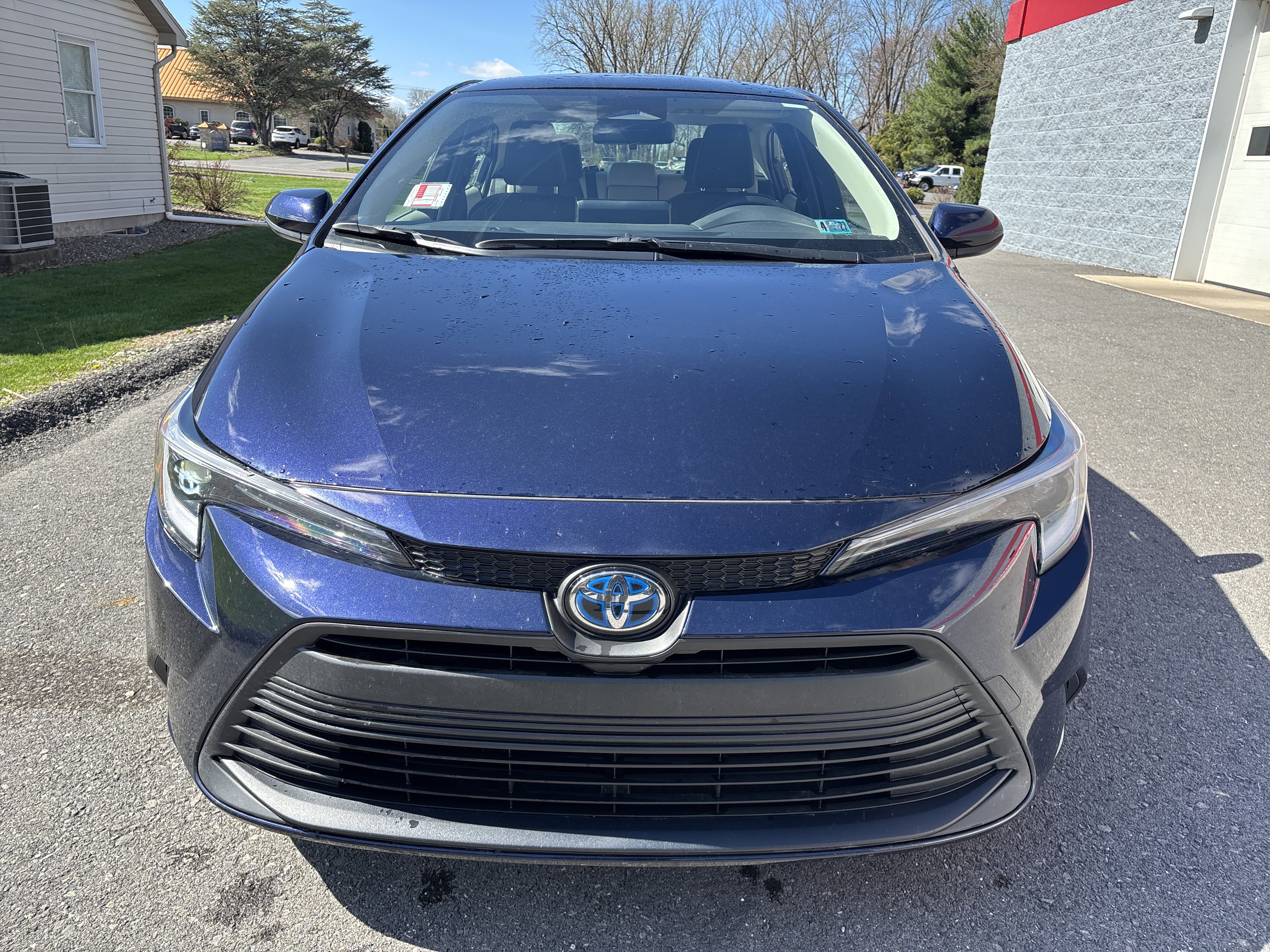 Certified 2025 Toyota Corolla LE image 9