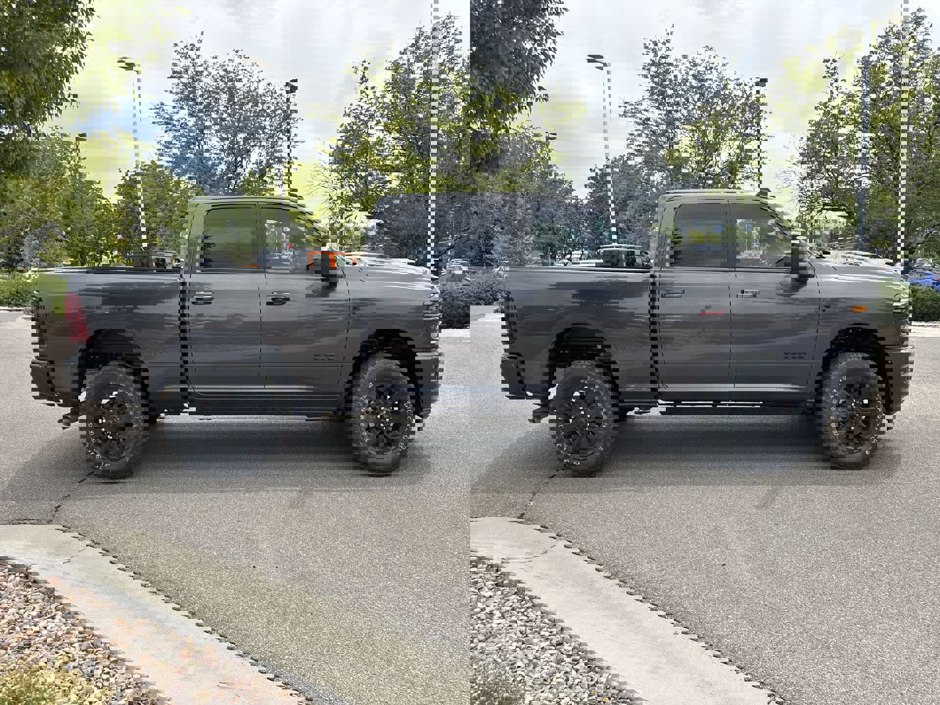 New 2025 RAM 2500 Laramie image 9