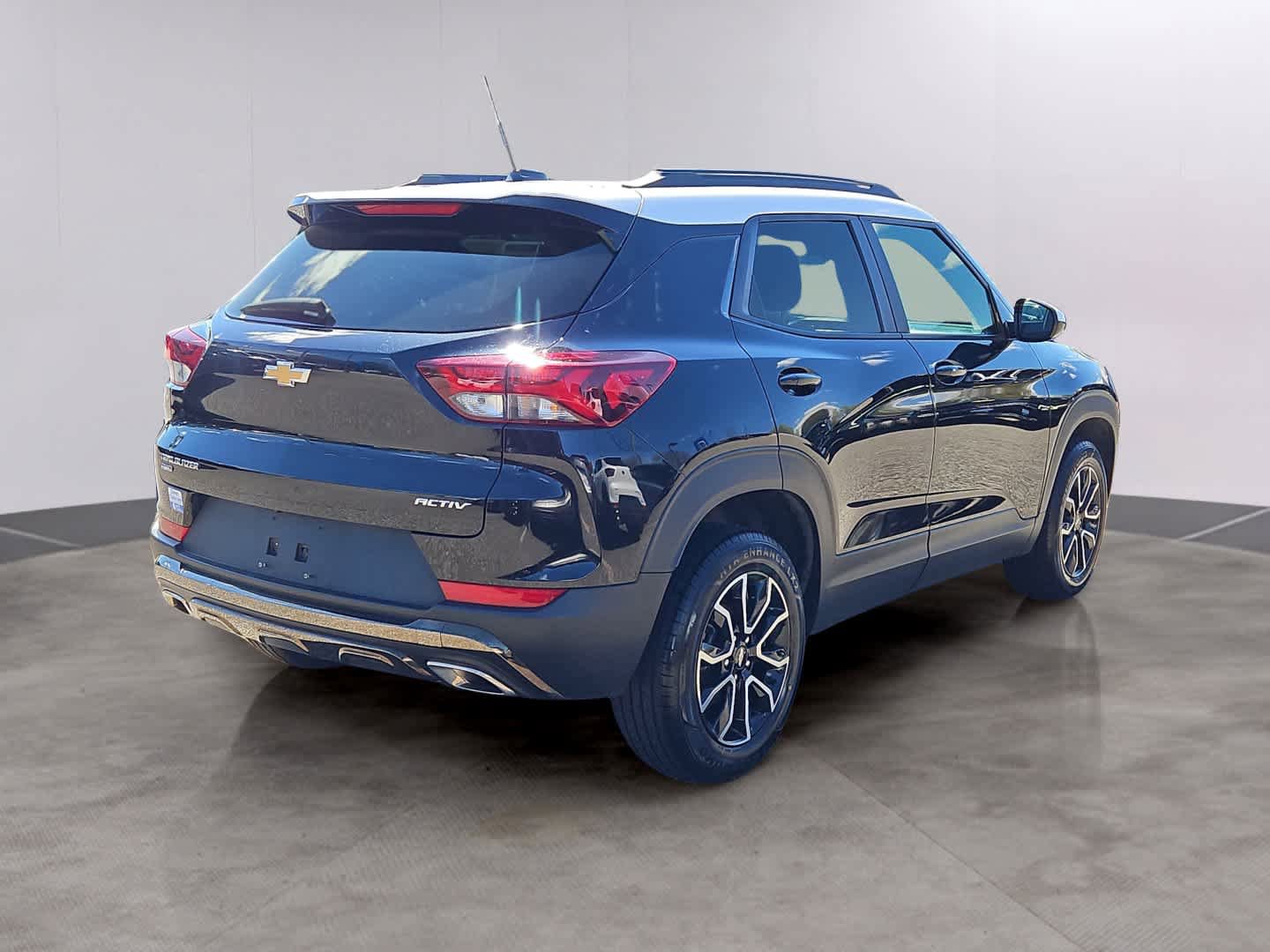 Certified 2023 Chevrolet TrailBlazer ACTIV AWD/4WD image 4