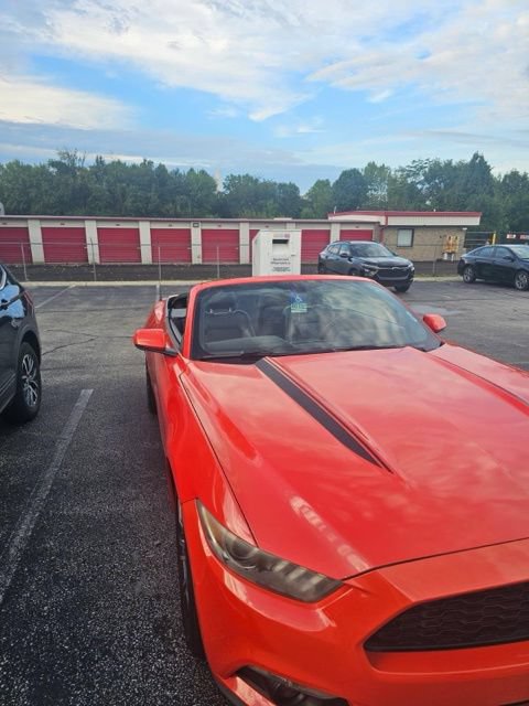 Used 2016 Ford Mustang Premium RWD image 3