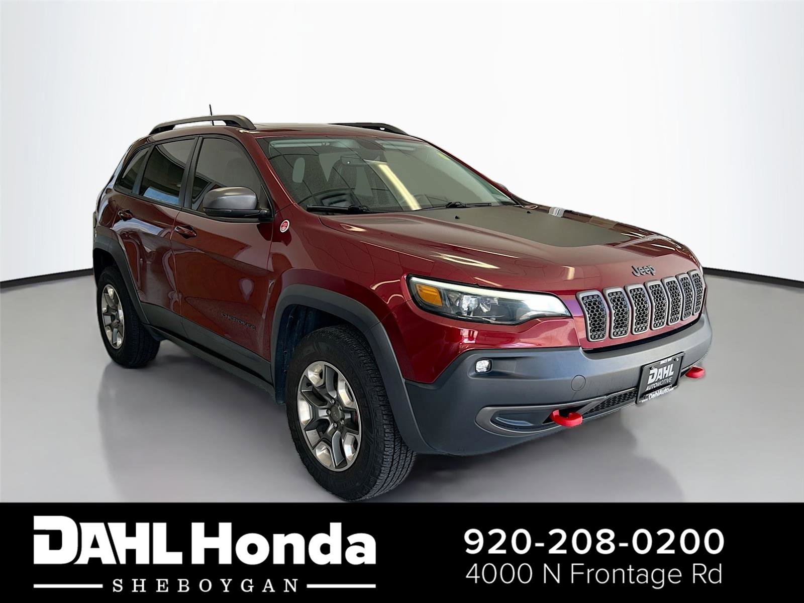 Used 2019 Jeep Cherokee Trailhawk w/ Comfort/Convenience Group image 1