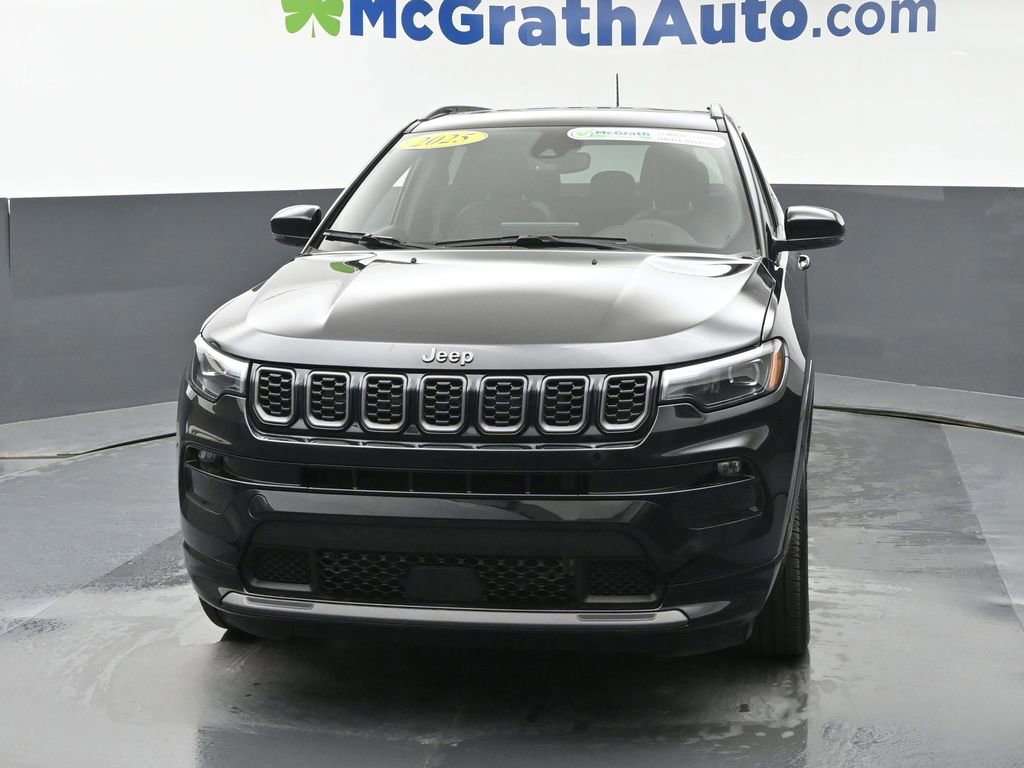 Used 2025 Jeep Compass Limited w/ High Altitude Package image 5