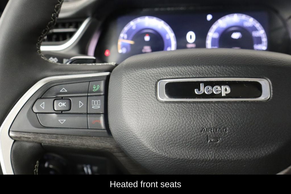 Used 2024 Jeep Grand Cherokee Limited w/ Luxury Tech Group II image 28