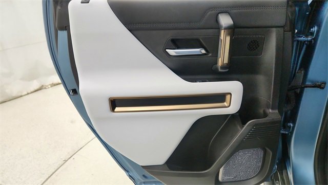 Used 2024 GMC Hummer EV 3X w/ Omega Edition image 31