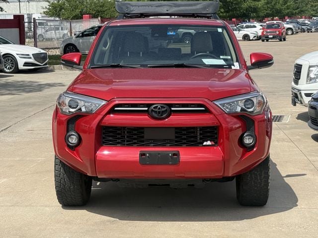Used 2023 Toyota 4Runner SR5 Premium w/ Moonroof Package RWD image 6