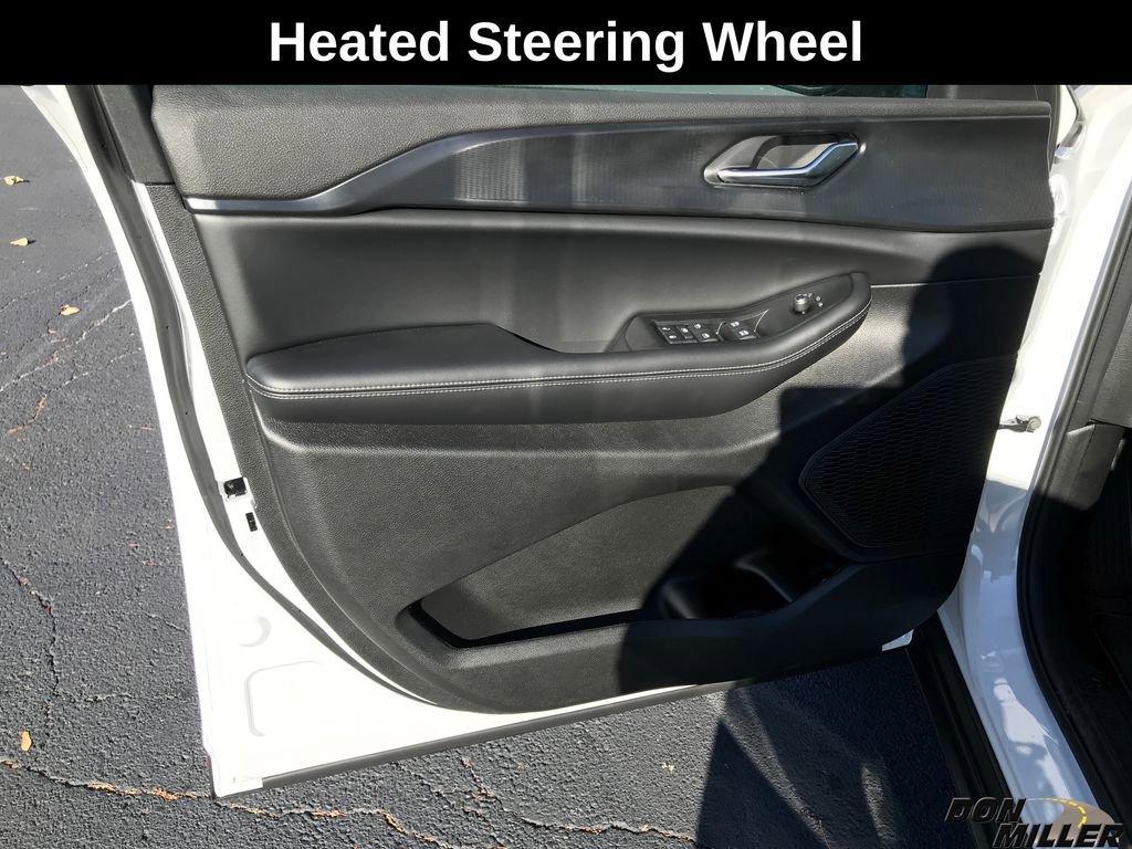 New 2025 Jeep Grand Cherokee Laredo image 10