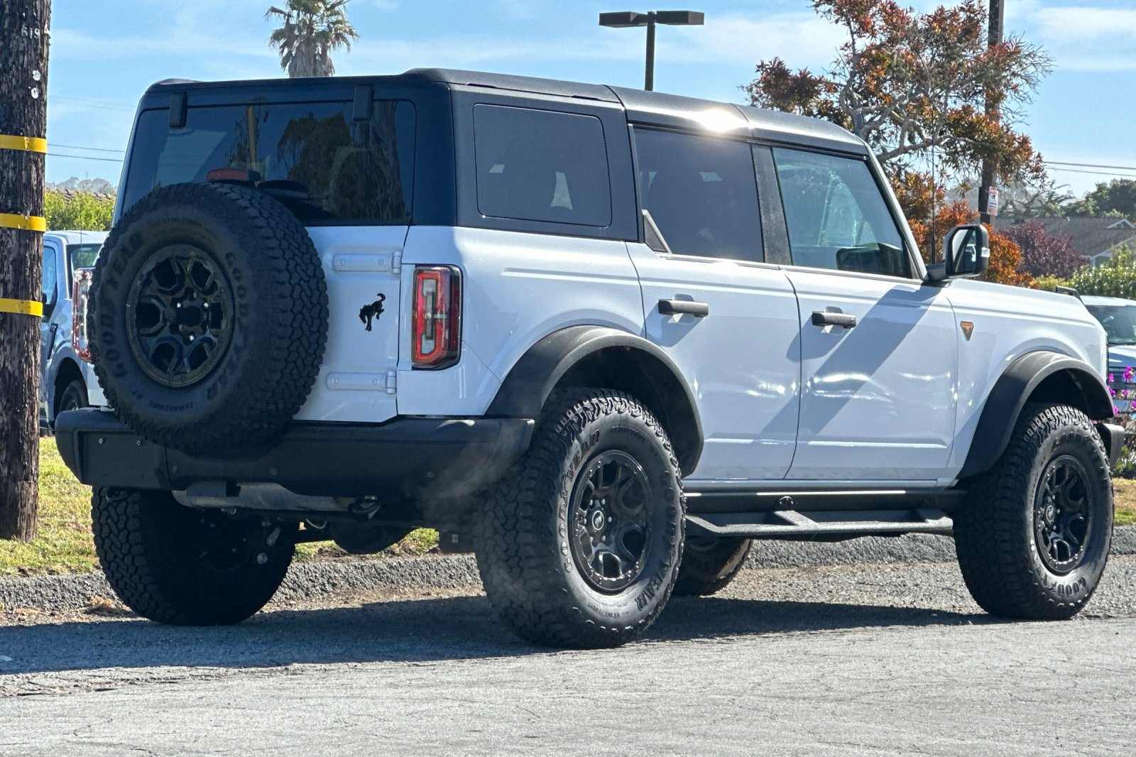 Used 2025 Ford Bronco Badlands AWD/4WD image 5