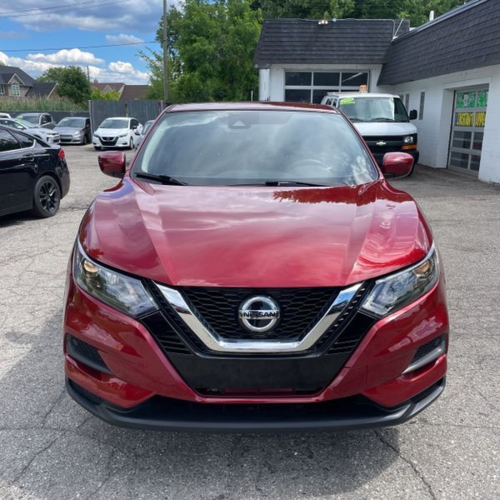 Used 2020 Nissan Rogue Sport S AWD/4WD image 11