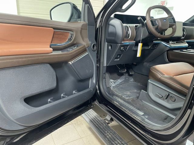 New 2026 Ford Expedition King Ranch image 10