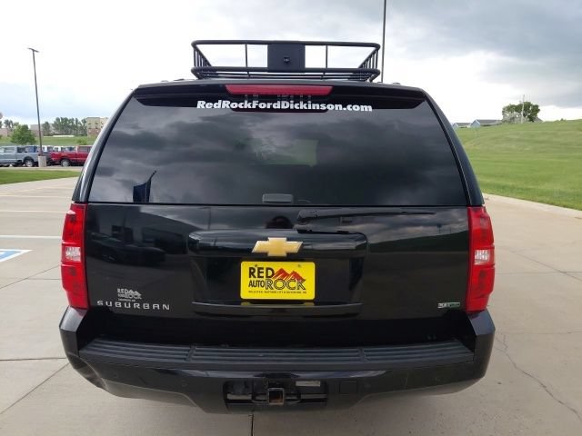 Used 2012 Chevrolet Suburban LT w/ Luxury Package AWD/4WD image 4