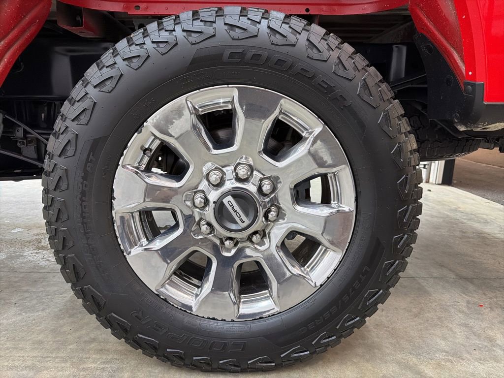 Used 2018 Ford F250 Lariat w/ Chrome Package image 13