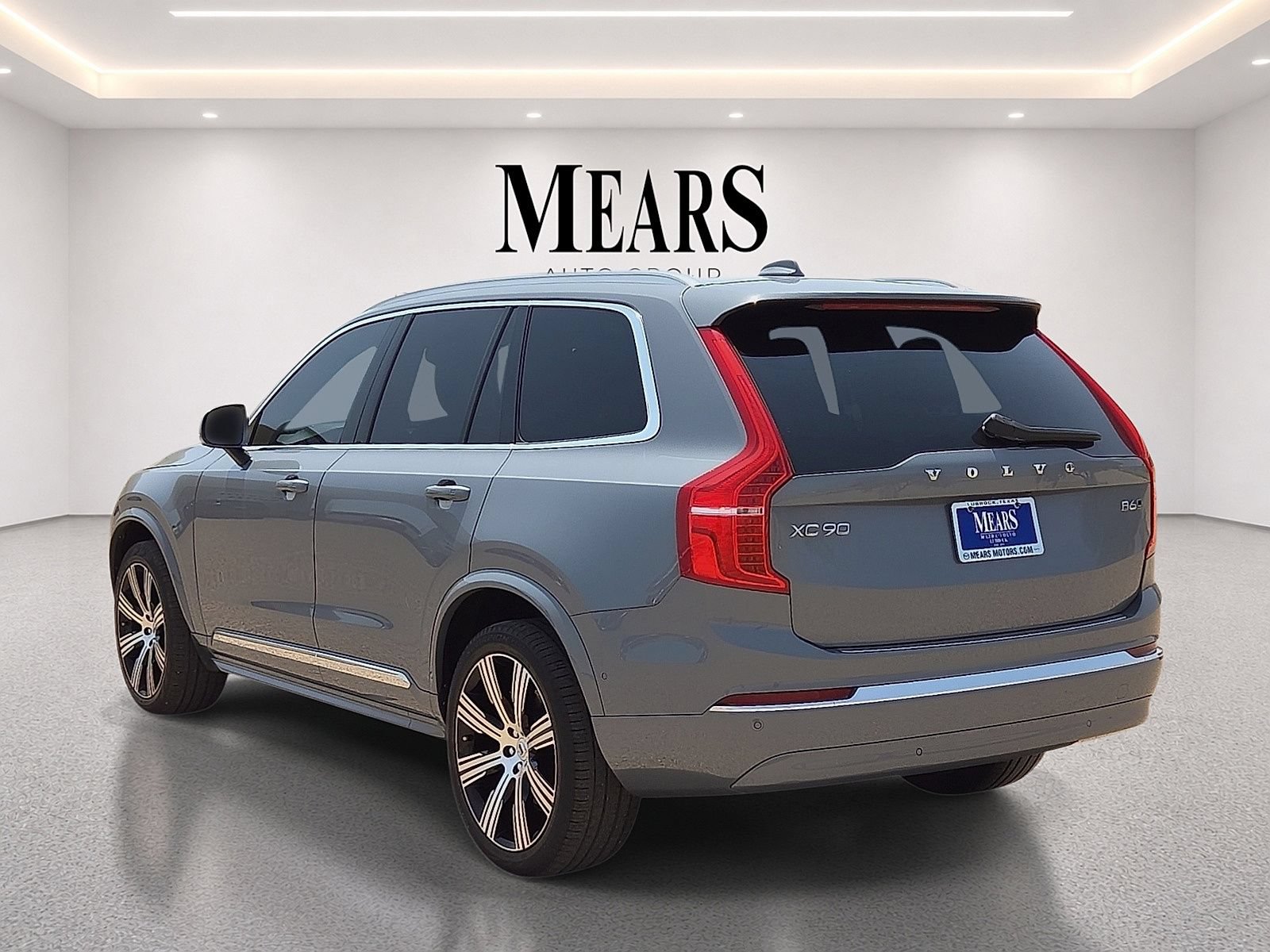 Used 2023 Volvo XC90 B6 Ultimate w/ Protection Package Premier AWD/4WD image 4