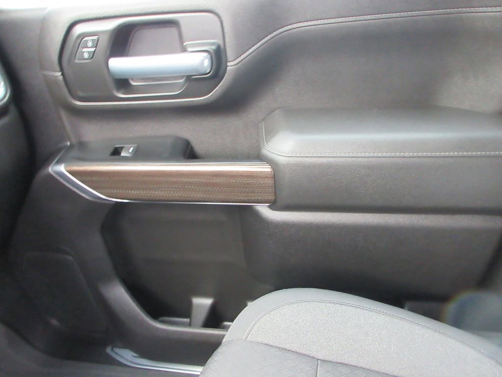 Certified 2022 Chevrolet Silverado 3500 LT image 37