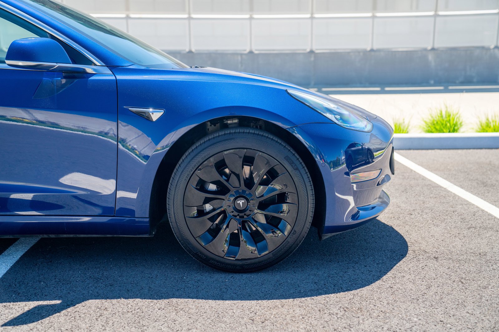 Used 2019 Tesla Model 3 Long Range AWD/4WD image 9