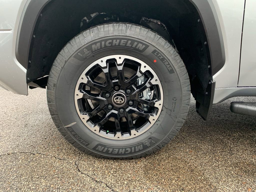 New 2026 Toyota Tundra SR5 image 31