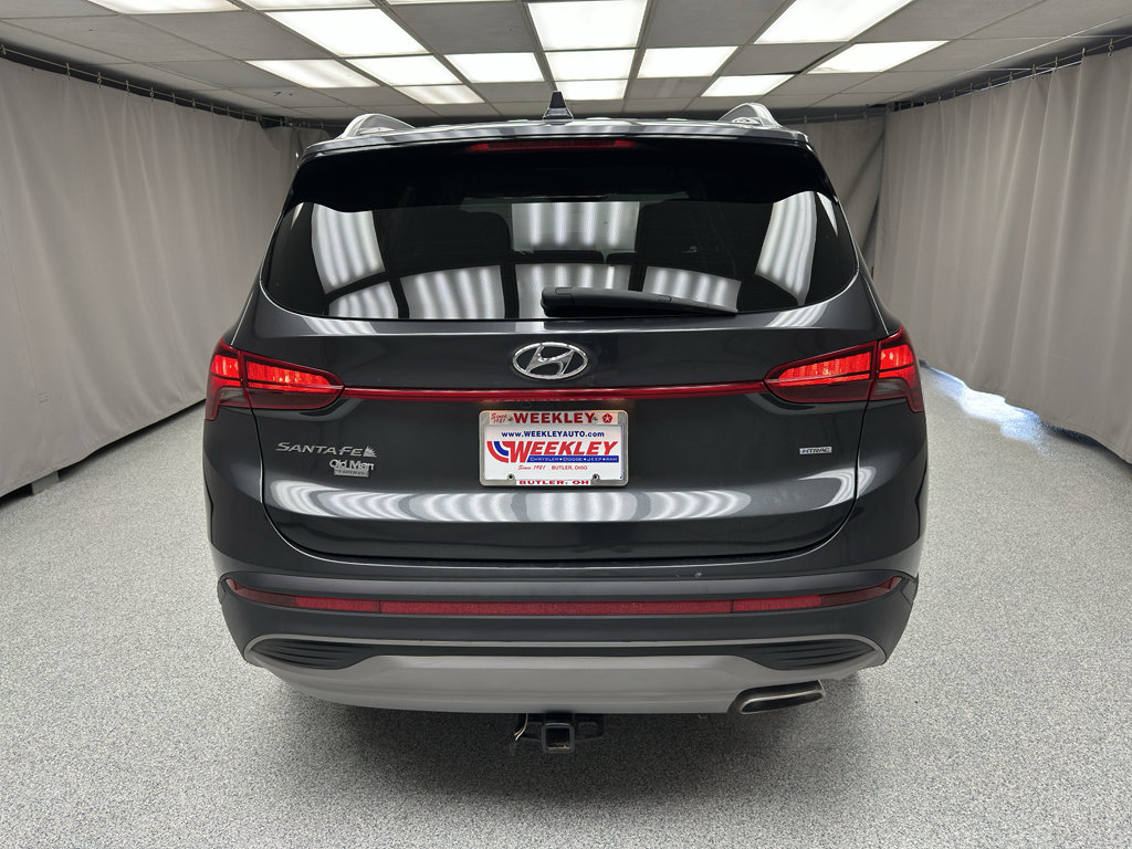 Used 2023 Hyundai Santa Fe SEL AWD/4WD image 3