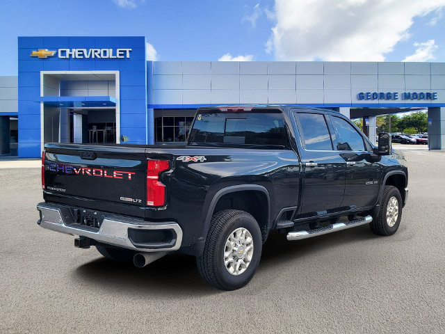 Certified 2025 Chevrolet Silverado 2500 LTZ w/ LTZ Premium Package AWD/4WD image 4