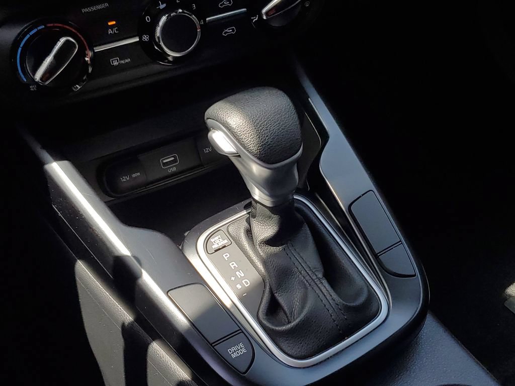 Used 2020 Kia Soul S FWD image 30