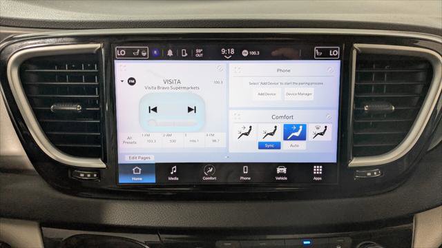 Used 2023 Chrysler Pacifica Touring-L FWD image 29