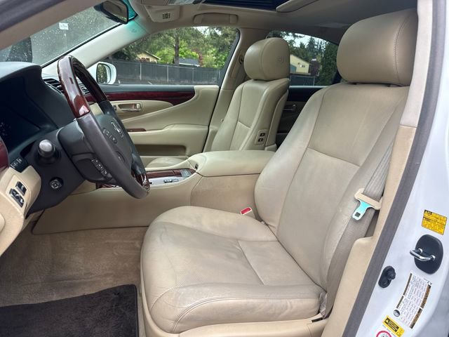 Used 2007 Lexus LS 460 RWD image 10