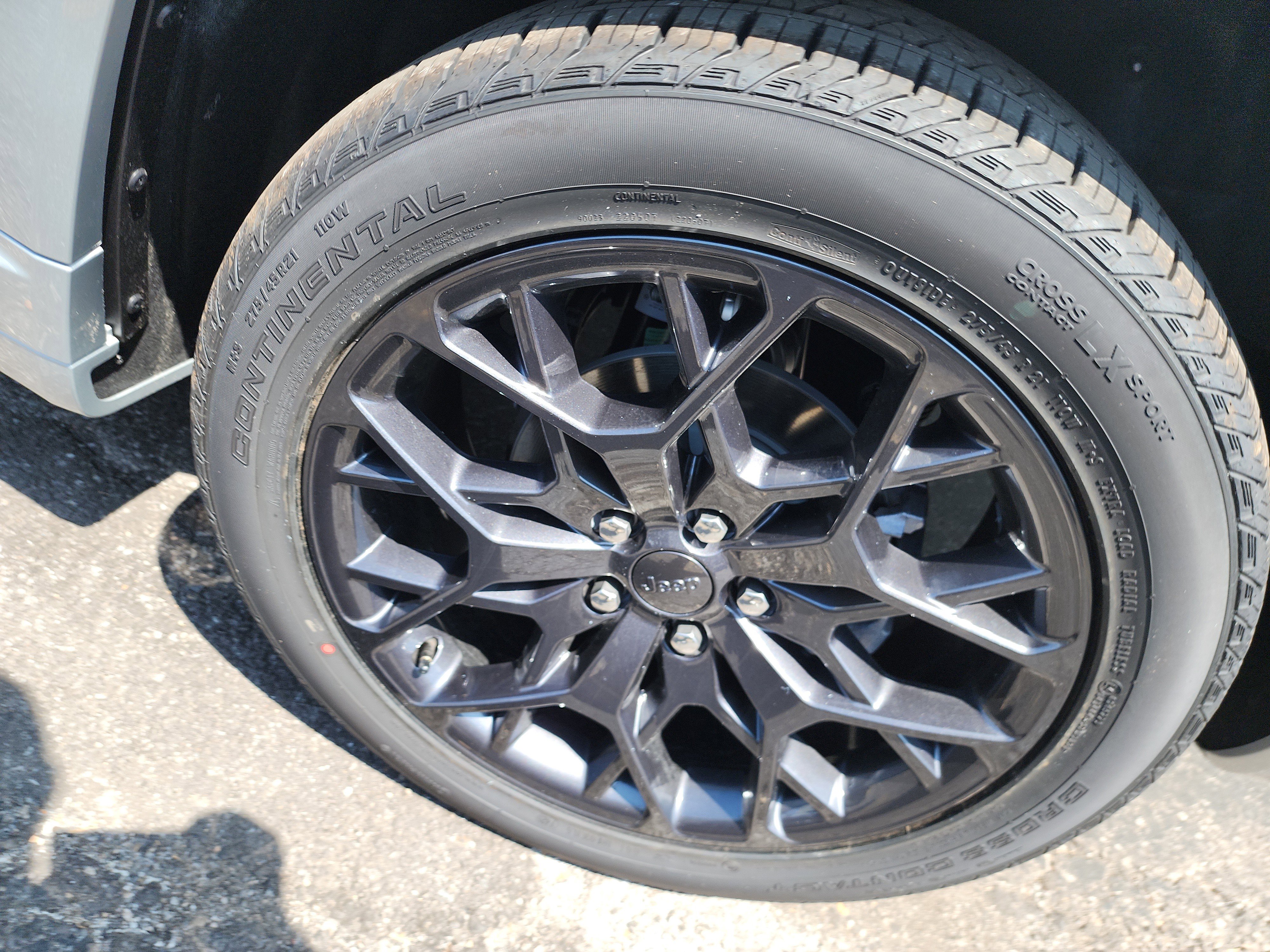 New 2025 Jeep Grand Cherokee Summit image 37