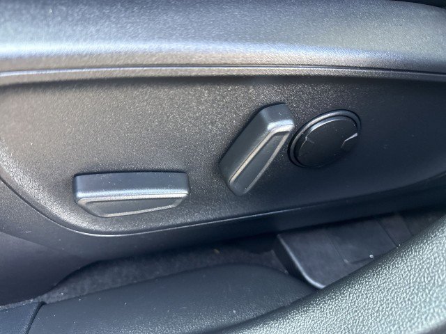 Used 2024 Ford Escape SE image 14