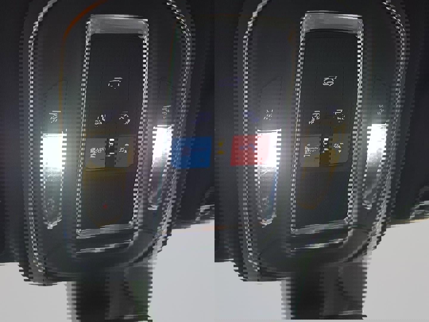 Used 2024 Jeep Grand Cherokee Altitude image 18